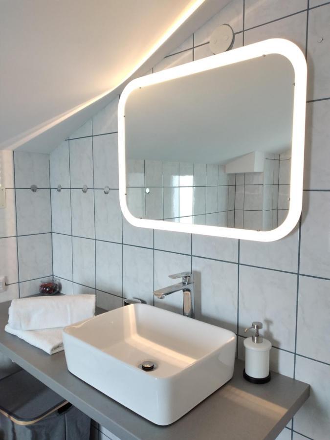 Apartments Renata Pinezići المظهر الخارجي الصورة